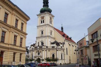 Vyškov - Kostel Nanabevzetí Panny Marie - pohled z Kostelní ul. (© Ivo Rozehnal, 09/2010)