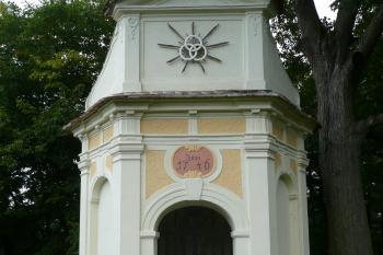 Čelní pohled (© David Hamza, 09/2010)