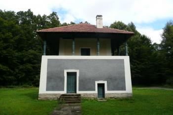 pohled na vstupní stranu (© David Hamza, 09/2010)