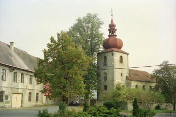 Kostel od západu ( © Ivan Grisa 09/1999)