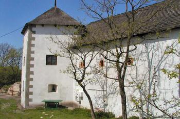 jihozápadní bašta ( © Pavel Zany Komárek 6/5/2004)