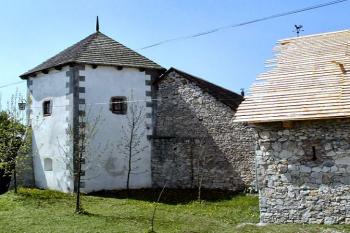 jihovýchodní bašta ( © Pavel Zany Komárek 6/5/2004)