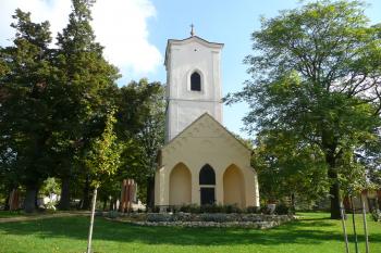 čelní pohled (© David Hamza, 10/2010)