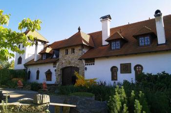 Hrad Červený Újezd (© Petr Berka, 10/2010)