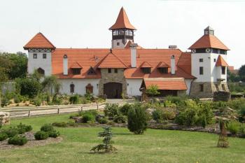 Hrad Červený Újezd (Hrad Červený Újezd)