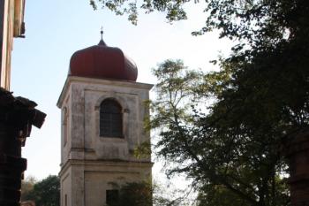 Zvonice od severu (© Ivan Grisa 10/2010)