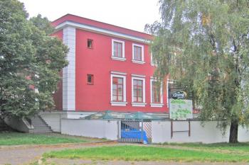 bývalý lesní úřad u zámku (© Pavel Vítek 9/2010)