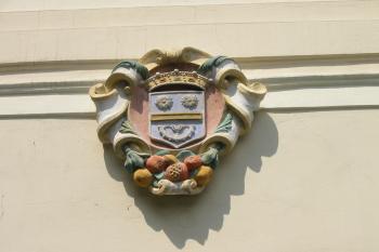 Erb rodu Honrichsů (© Dušan Dohňanský  07/2014)