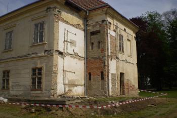 pohled od jihu (© Ludmila Paščenková, 5/2010)