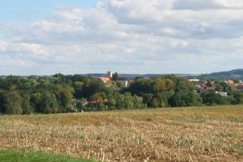 panoramatický pohled od jz. (© D Dohňanský, 09/2015)