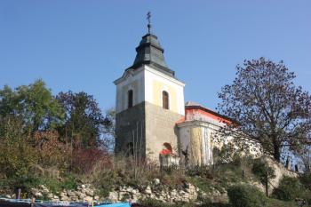 Kostel od jihozápadu ( © Ivan Grisa 10/2010)
