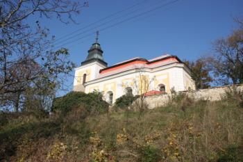 Kostel od jihovýchodu ( © Ivan Grisa 10/2010)