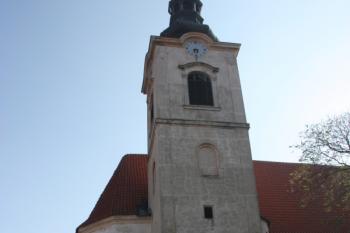 Věž od severu ( © Ivan Grisa 10/2010)