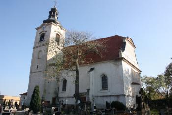 Kostel od severozápadu ( © Ivan Grisa 10/2010)