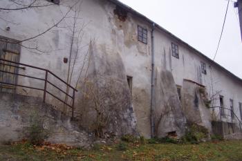 Průčelí (© Matěj Kruntorád, 10/2010)