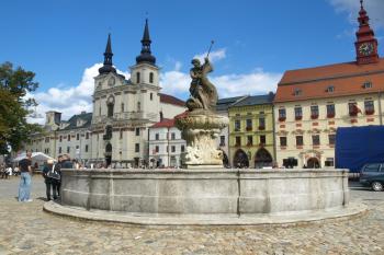 barokní Neptunova kašna na jihlavském náměstí ( © Milan Caha 09/2010)