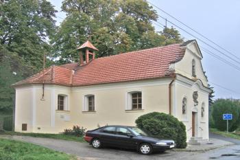 Kaple Nejsvětější Trojice ve Strážovicích ( © Pavel Vítek 09/2010)
