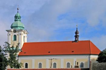Kostel sv. Jana Křtitele v Bzenci ( © Pavel Vítek 09/2010)