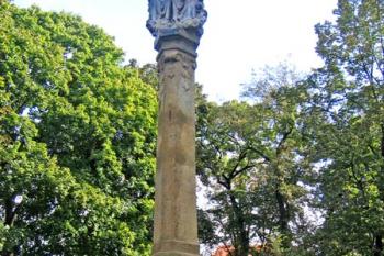 Kostel sv. Jana Křtitele v Bzenci ( © Pavel Vítek 09/2010)