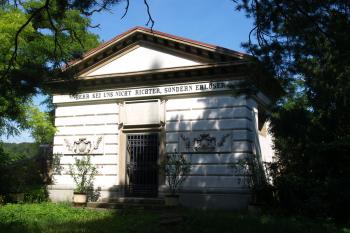  (© Milan Caha 09/2010)