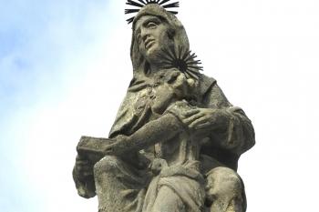 Nové Dvory u Kutné Hory, barokní brána ke klášteru Dominikánů. (© Pavel Vítek  10/2023)