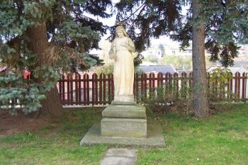 Konice - Kostel Narození Panny Marie - Socha u fary (© Ivo Rozehnal, 10/2010)