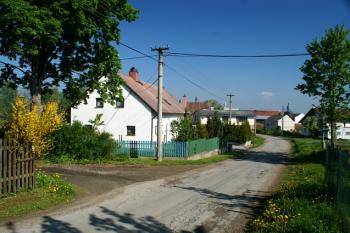 Lhotka (© bohumil zizka, 11/2010)