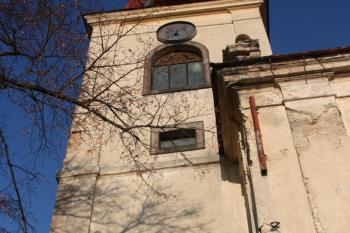Věž od jihu ( © Ivan Grisa 11/2010)