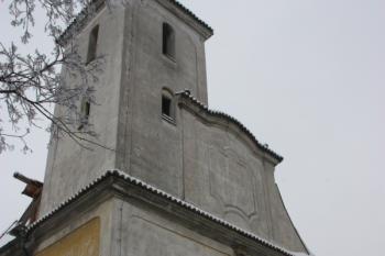 Západní průčelí kostela ( © Ivan Grisa 12/2010)