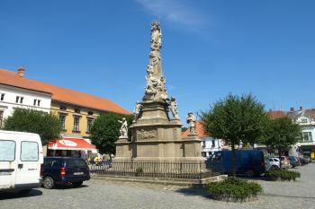 mariánský sloup v Ivančicích ( © Milan Caha 08/2010)