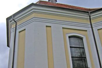 Kostel Nanebevzetí Panny Marie ve Vlkoši u Kyjova ( © Pavel Vítek 09/2010)