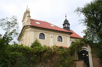 Kaple od jihovýchodu ( © Ivan Grisa 09/2008)