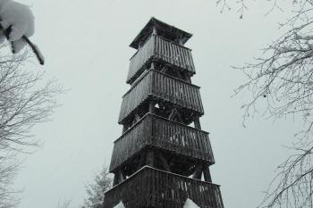 rozhledna Čubův kopec (© Roman Zikmund, 01/2011)