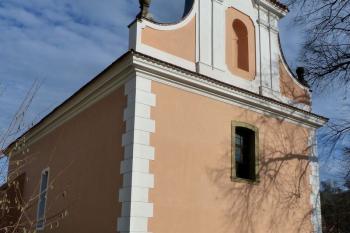 kostel sv. Petra a Pavla ( © František Kinař 05/2017)