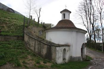 Kaple od severu ( © Ivan Grisa 04/2011)
