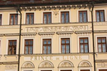 Střední risalit hlavního průčelí ( © Ivan Grisa 04/2011)