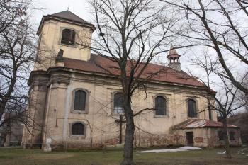 Kostel od jihovýchodu ( © Ivan Grisa 01/2011)