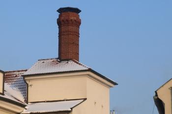 pivovarský komín ( © Milan Caha 01/2011)