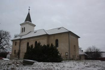 Kostel od jihovýchodu ( © Ivan Grisa 01/2011)