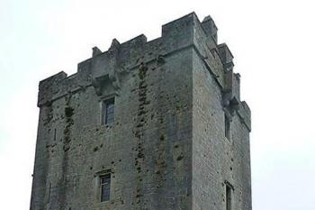Dunguaire Castle - hlavní obytná věž (© Jan Ptáček, 09/2010)