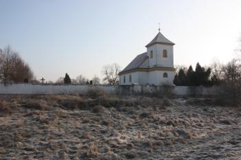 Kostel od severozápadu ( © Ivan Grisa 01/2011)