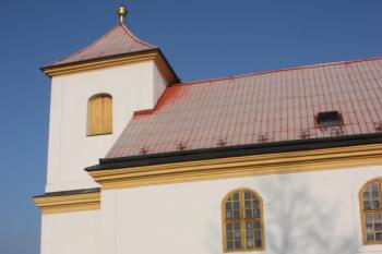 Věž a západní část lodi od jihu ( © Ivan Grisa 01/2011)