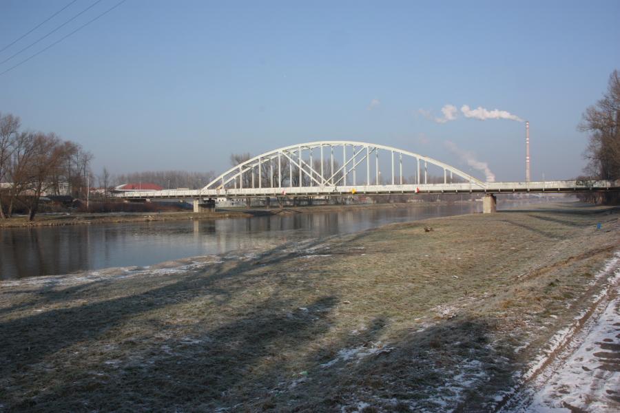 železniční most