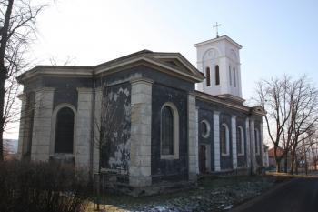 Kostel od východu ( © Ivan Grisa 01/2011)