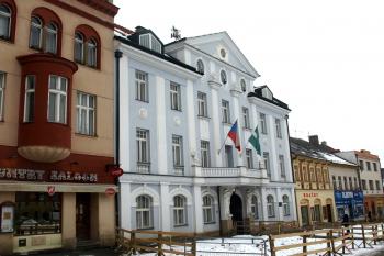 nová radnice ( © Milan Caha 02/2011)