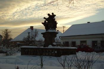  barokní socha sv. Jana Nepomuckého z roku 1772 (© rodo chrozit, 01/2007)