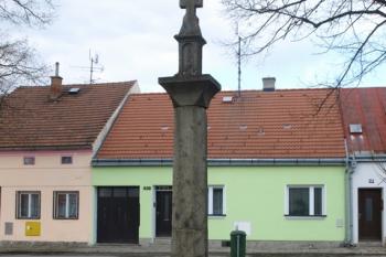  ( © Milan Caha 04/2010)