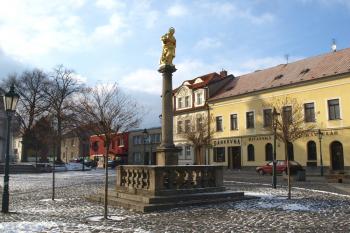 mariánský sloup Říčany ( © Milan Caha 02/2011)