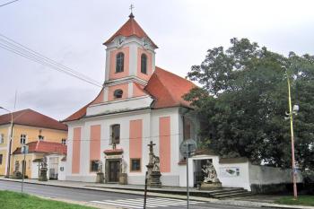 Poutní kostel sv. Anny v Žarošicích ( © Pavel Vítek 09/2010)
