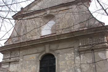 Západní průčelí ( © Ivan Grisa 03/2011)